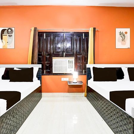 Hotel O R B Palace Varanasi Dış mekan fotoğraf