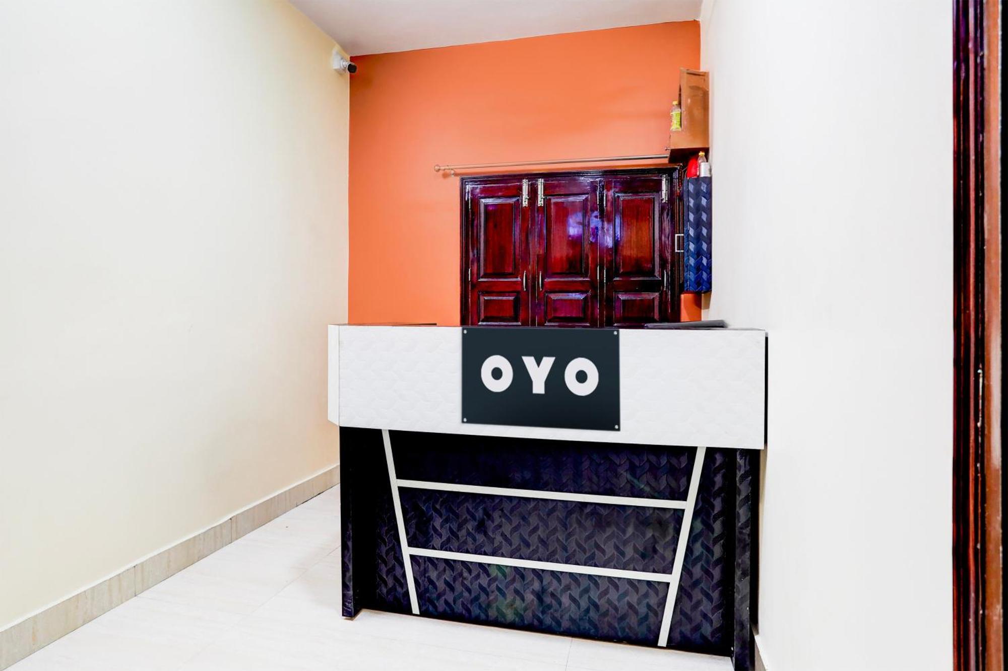 Hotel O R B Palace Varanasi Dış mekan fotoğraf