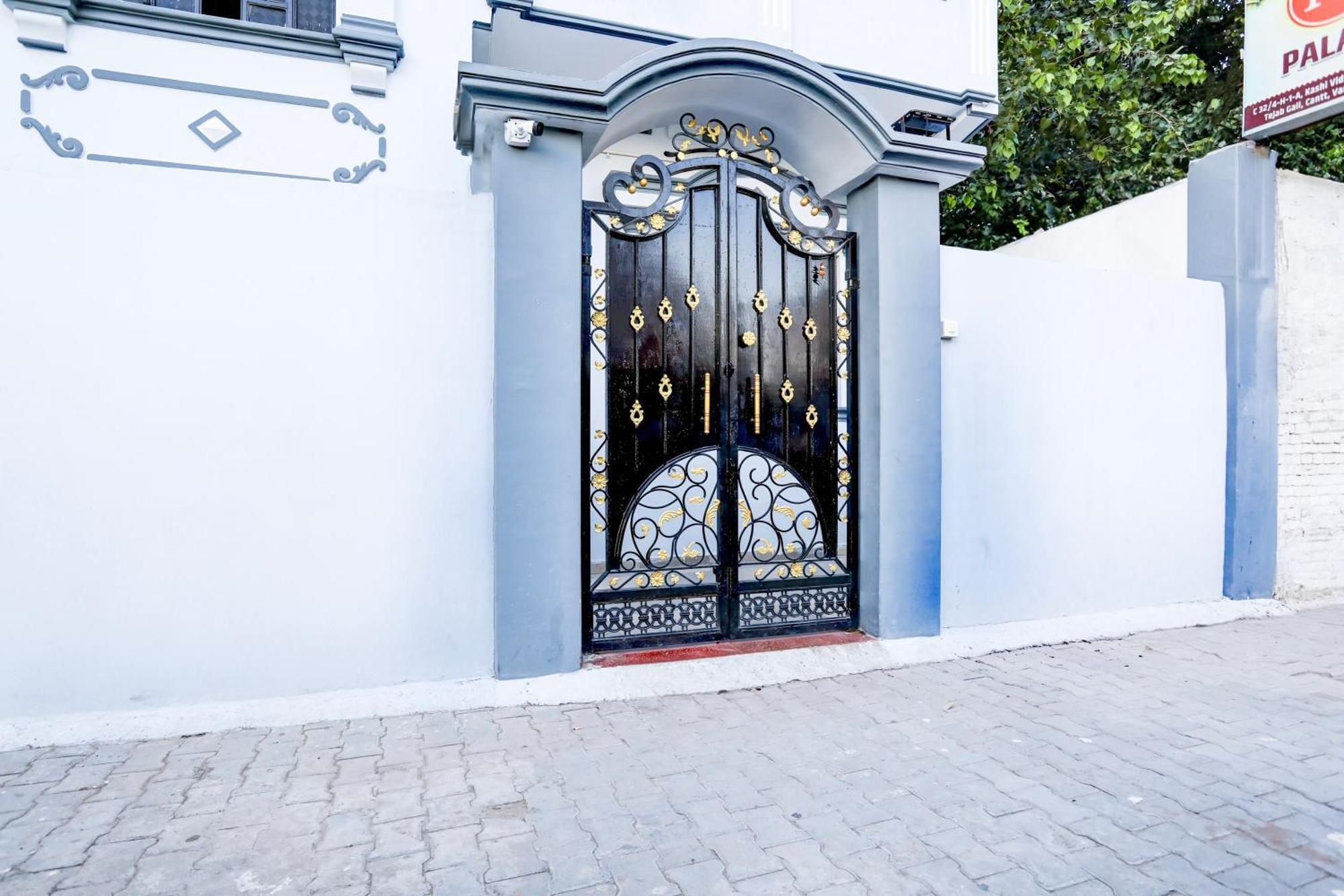 Hotel O R B Palace Varanasi Dış mekan fotoğraf